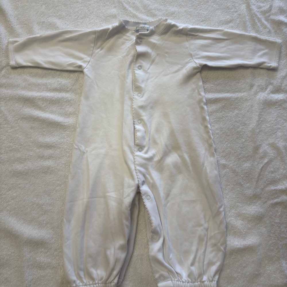 Kissy Kissy White Baby Sleeper